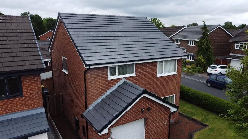 Slate and tile repairs in Macclesfield by Regancy Roofing